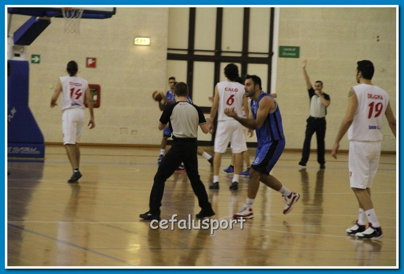 121223 Aquila 139_tn.jpg
